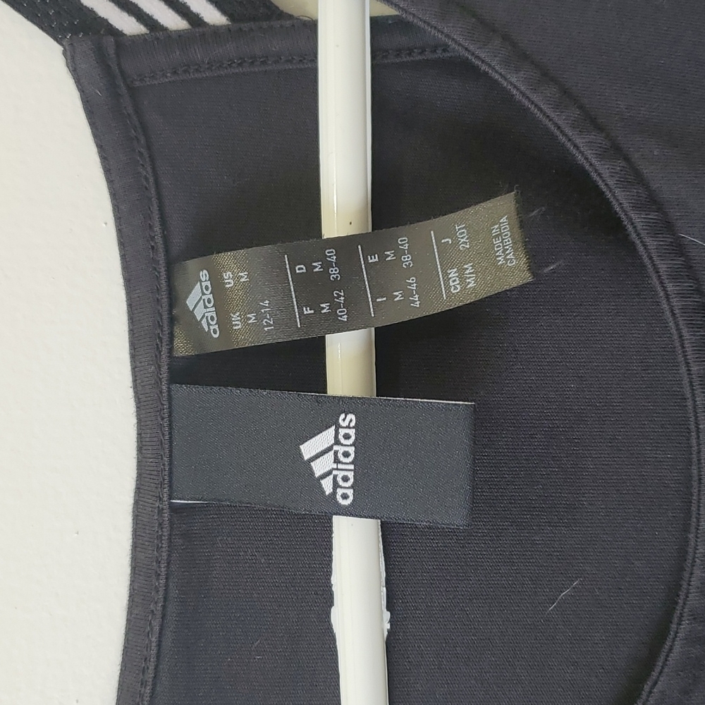 Adidas work out top NWOT - Picture 2 of 5
